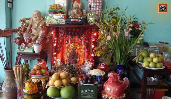 Bàn thờ Thần Tài, Ông Địa và những điều cần biết | Bói Tử Vi