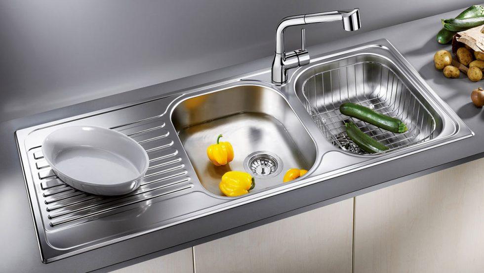 KHÔNG THỂ XEM NHẸ: Vòi nước hướng về phía bếp là XUNG SÁT trong phong thủy!!! | Bói Tử Vi