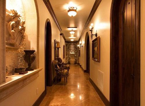 Lắp đèn hành lang thế này, bảo sao nhà suốt ngày lục đục bất hòa | Bói Tử Vi