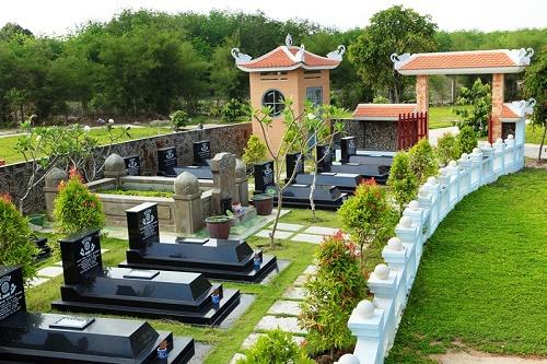 Những lưu ý phong thủy âm trạch khi trồng cây tại mộ | Bói Tử Vi