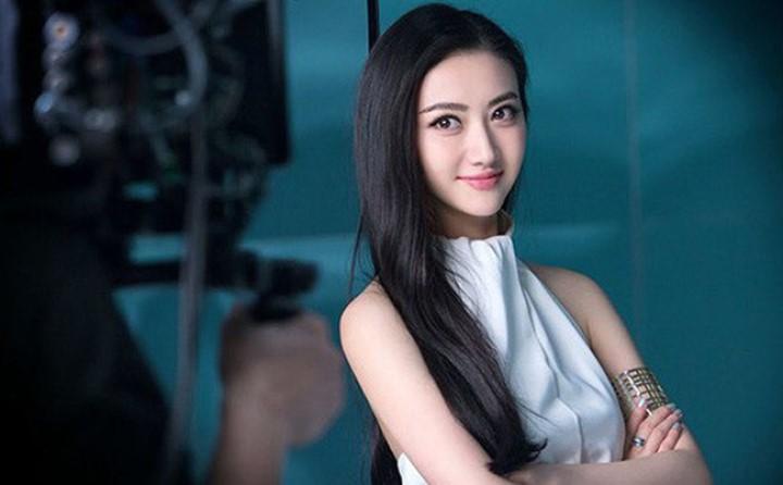 Phụ nữ thông minh không sợ mất lòng, có 5 việc không cần giải thích với bất cứ ai | Bói Tử Vi