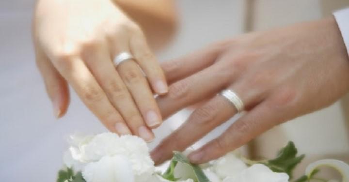 Đây mới chính là giá trị thật sự của chiếc nhẫn cưới, các cặp vợ chồng nên đọc một lần | Bói Tử Vi