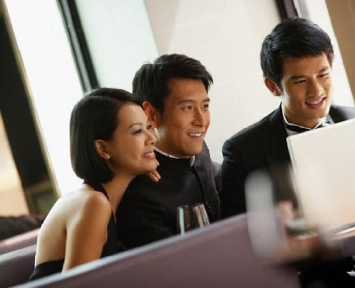 Cuộc sống dù có giàu hay nghèo không nên phân biệt đối xử với anh em ruột | Bói Tử Vi