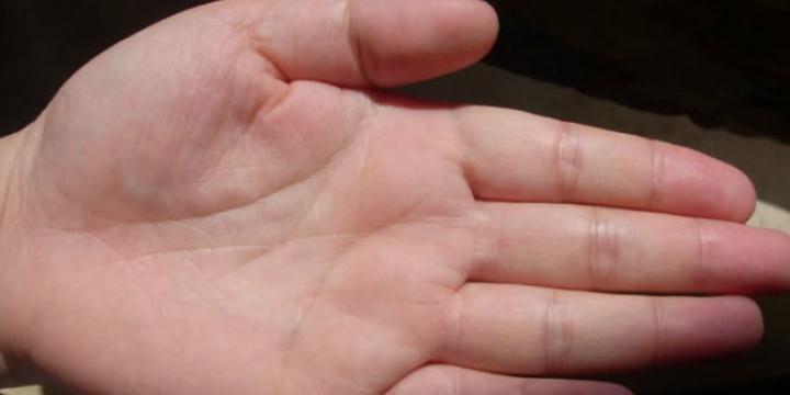 Đoán bắt người có số giàu sang qua chỉ tay | Bói Tử Vi