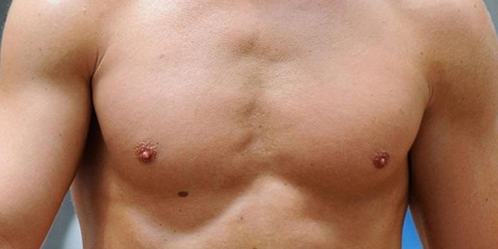 Xem bói nốt ruồi ở ngực đàn ông mang ý nghĩa gì | Bói Tử Vi