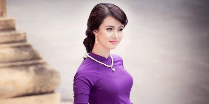 Phụ nữ có nét tướng này, người đàn ông nào cũng muốn cưới làm vợ | Bói Tử Vi